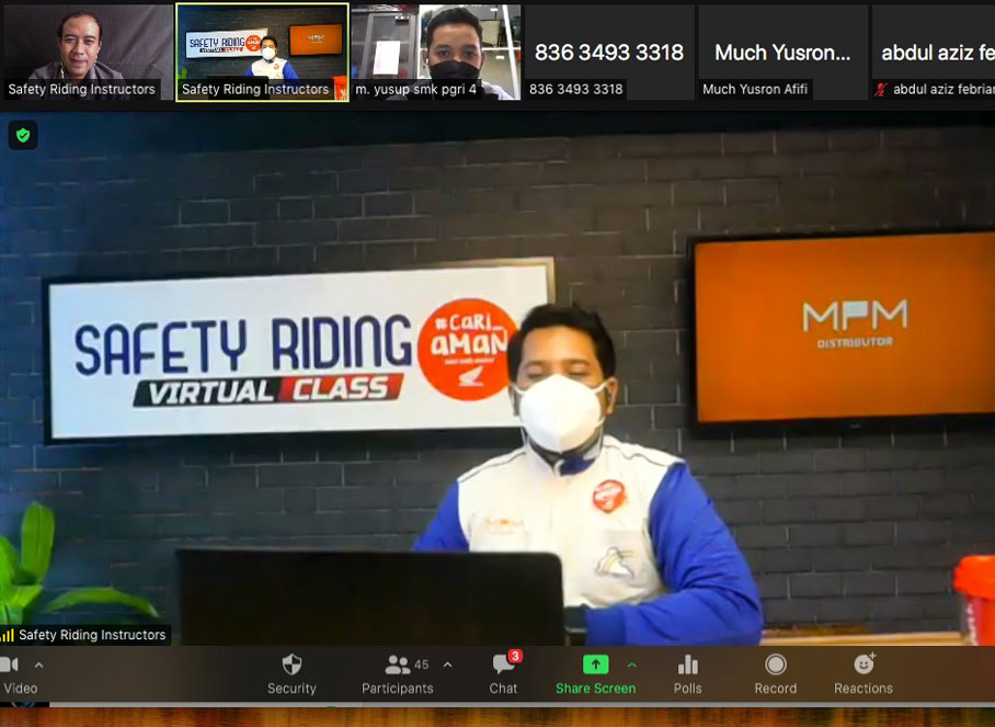MPMulia Beri Edukasi Safety Riding Kepada Ratusan Pelajar SMK di Jawa Timur